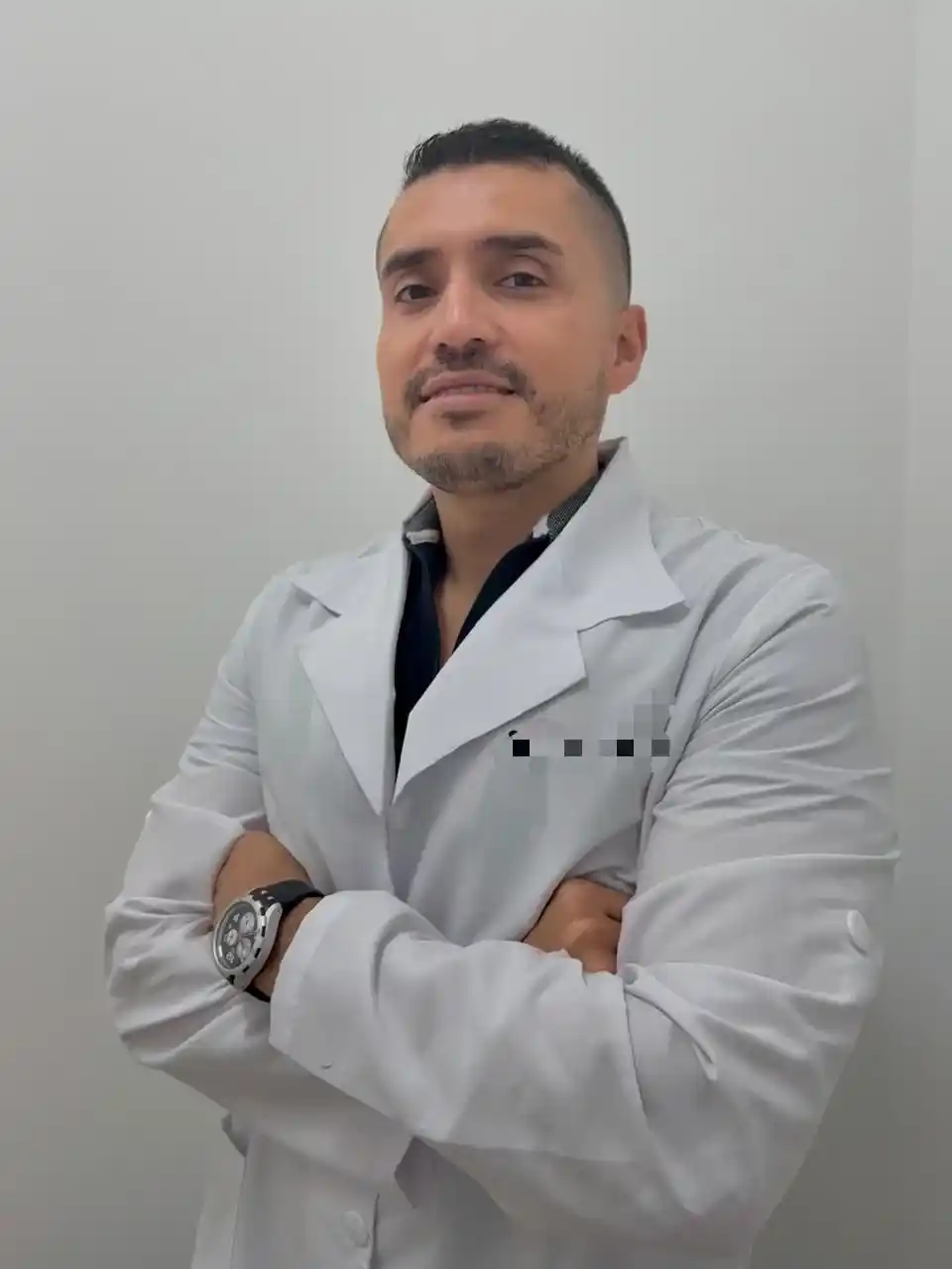 Dr. Álvaro Andrés Reyes Torres