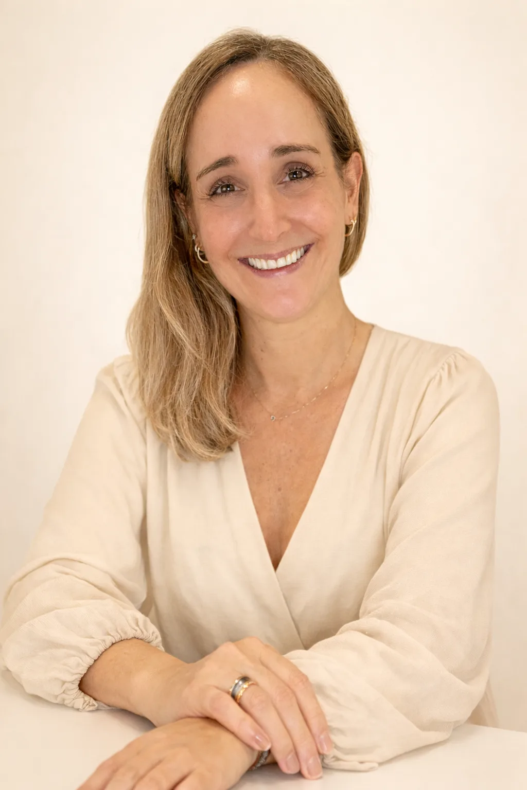 Dra. María Ximena Condines